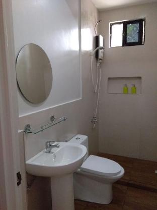 Sea View Resort 5*