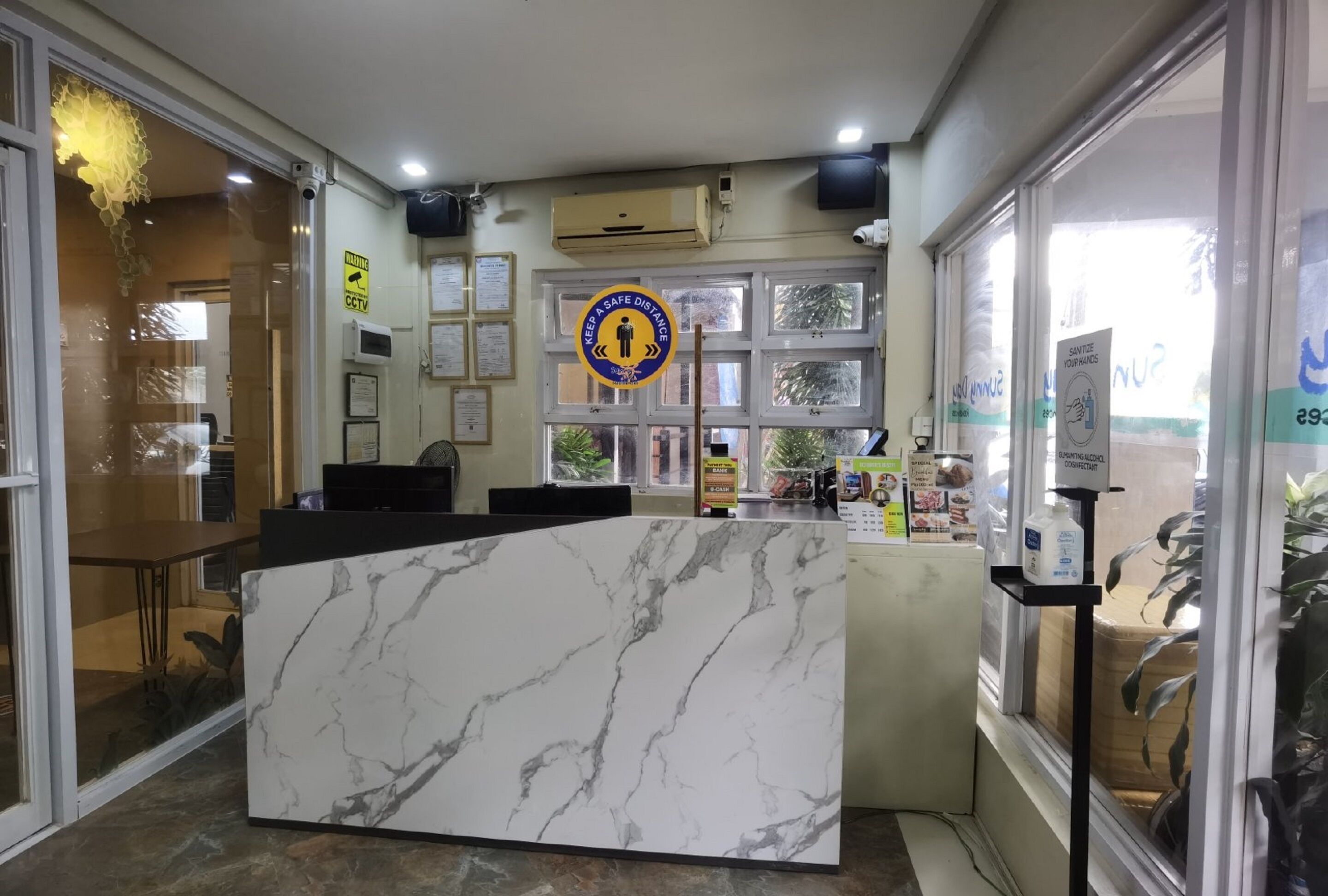 Sunny Day Residences Cainta 3*
