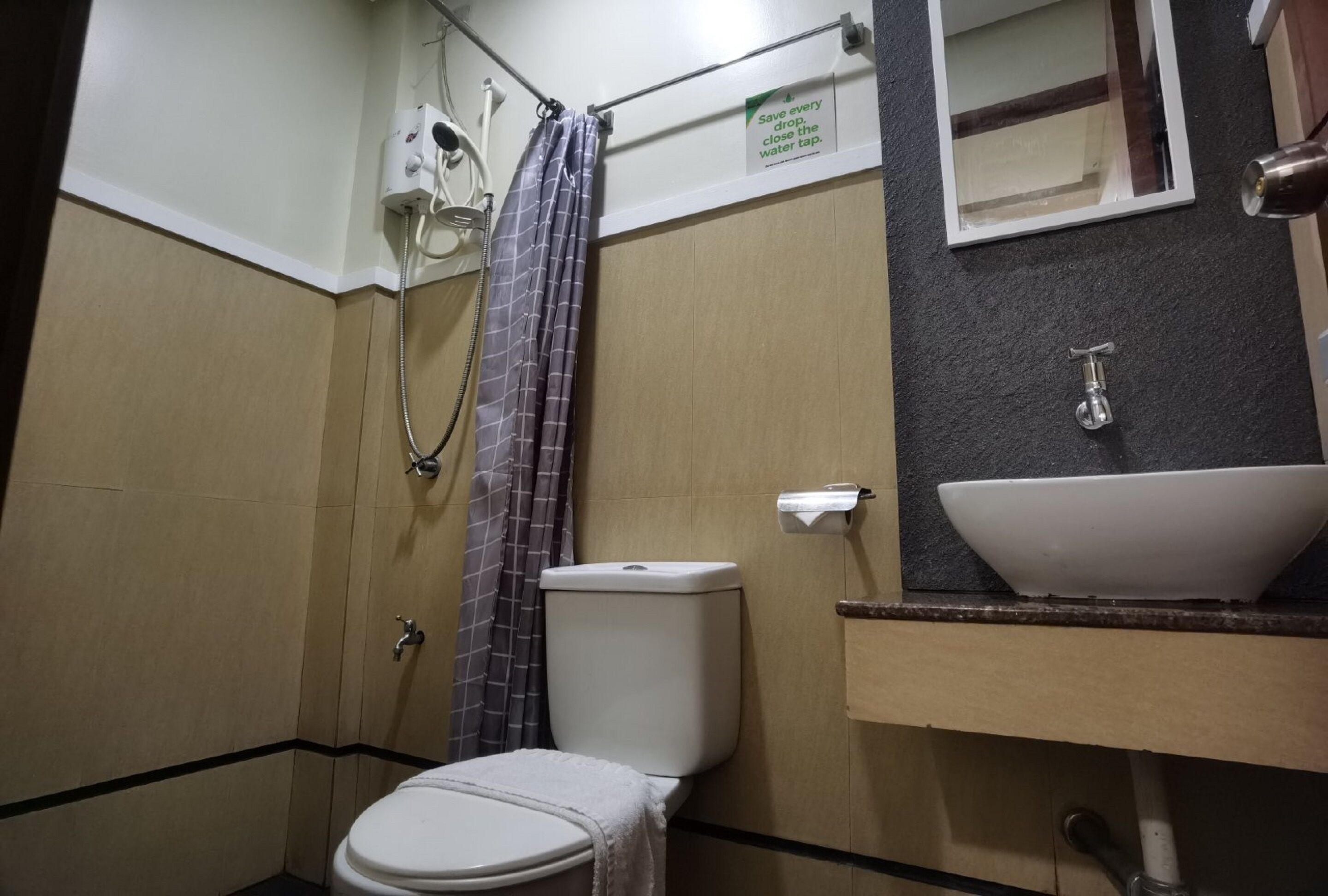 Sunny Day Residences Cainta 3*