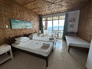Wuthering Heights Bed & Breakfast by the Sea 0*