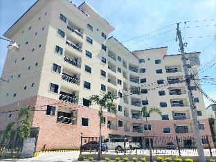 THE SEVEN CLARK CONDO 3*