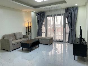 THE SEVEN CLARK CONDO 3*