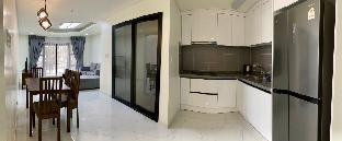 THE SEVEN CLARK CONDO 3*