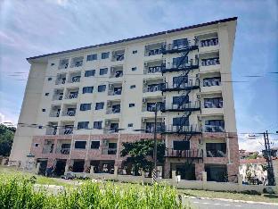 THE SEVEN CLARK CONDO 3*
