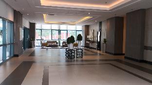 One Uptown Residence 0*