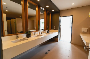 One Uptown Residence 0*