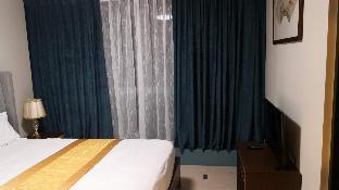 One Uptown Residence 0*