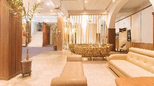 RedDoorz Premium @ Regency Sunset Hotel 1*