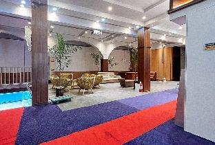 RedDoorz Premium @ Regency Sunset Hotel 1*