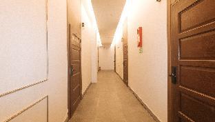 RedDoorz Premium @ Regency Sunset Hotel 1*