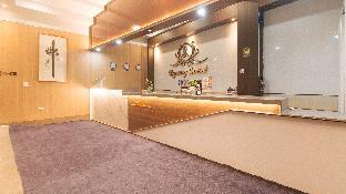 RedDoorz Premium @ Regency Sunset Hotel 1*