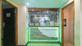 RedDoorz @ Ranchotel Alabang 2*