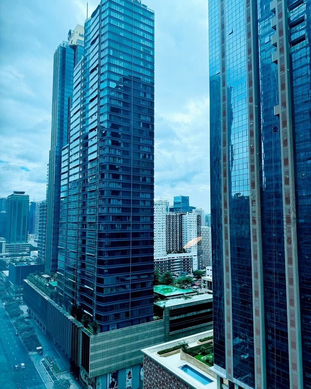 Andi and Frances' Place at BGC 3*