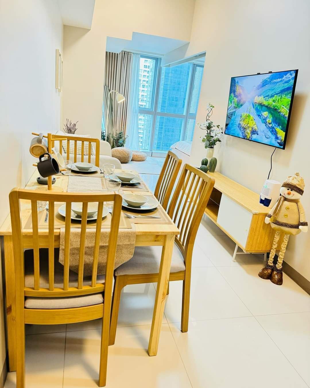 Andi and Frances' Place at BGC 3*