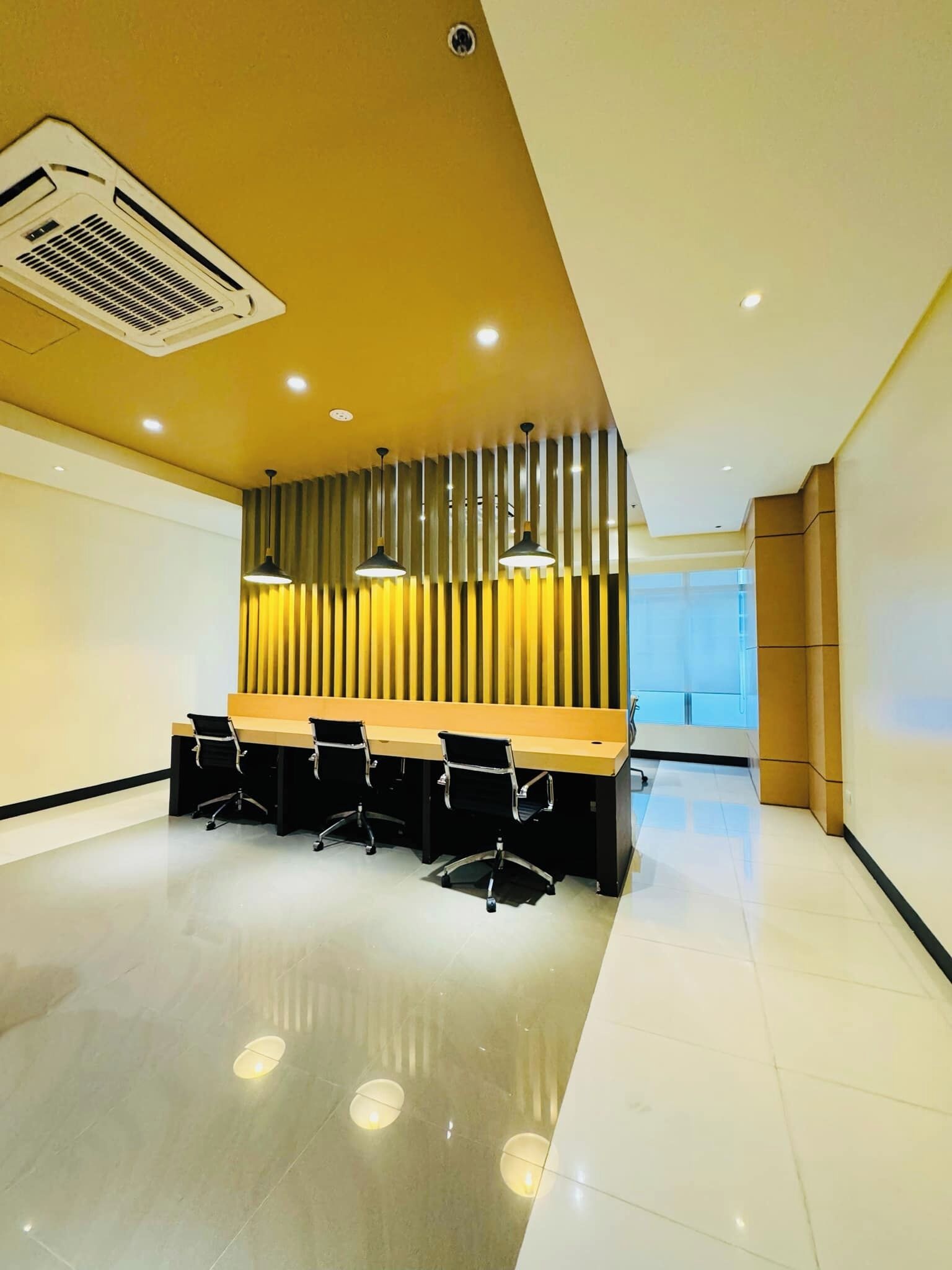 Andi and Frances' Place at BGC 3*