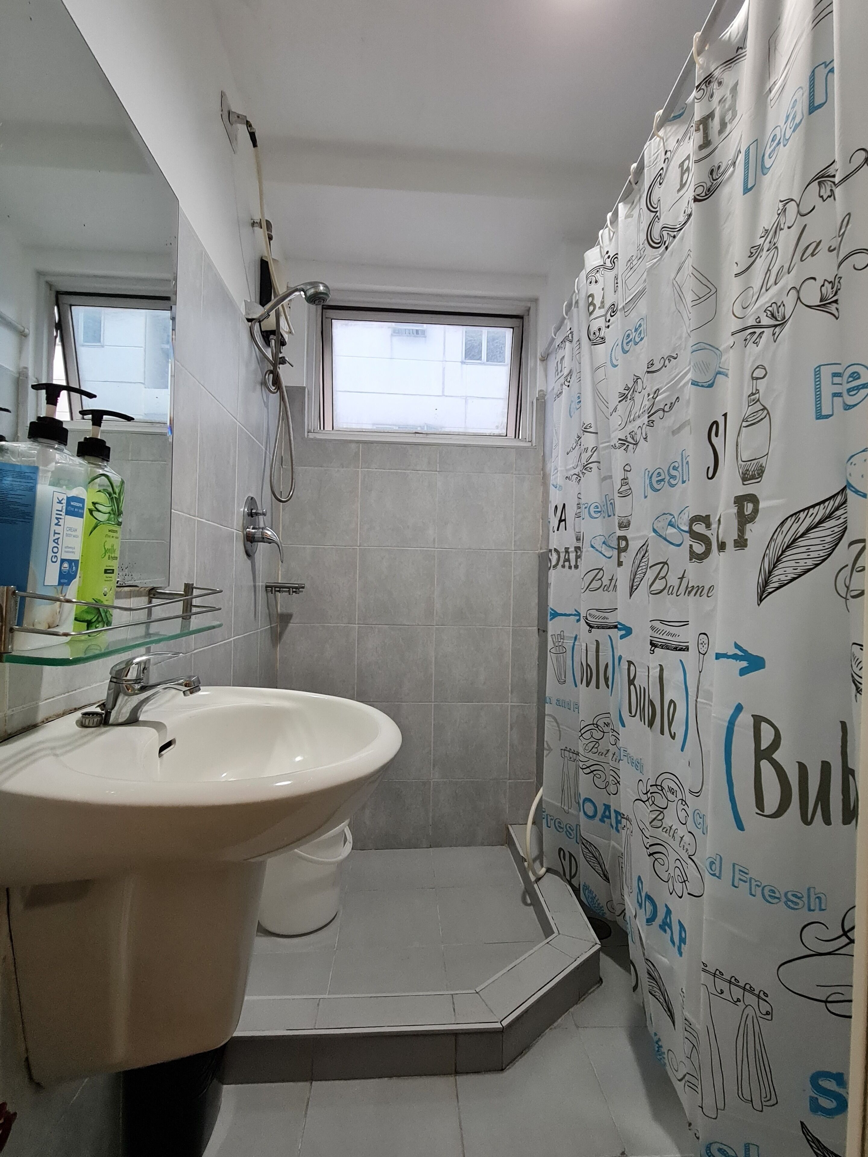 Sea Residences - Condo R Us 3*