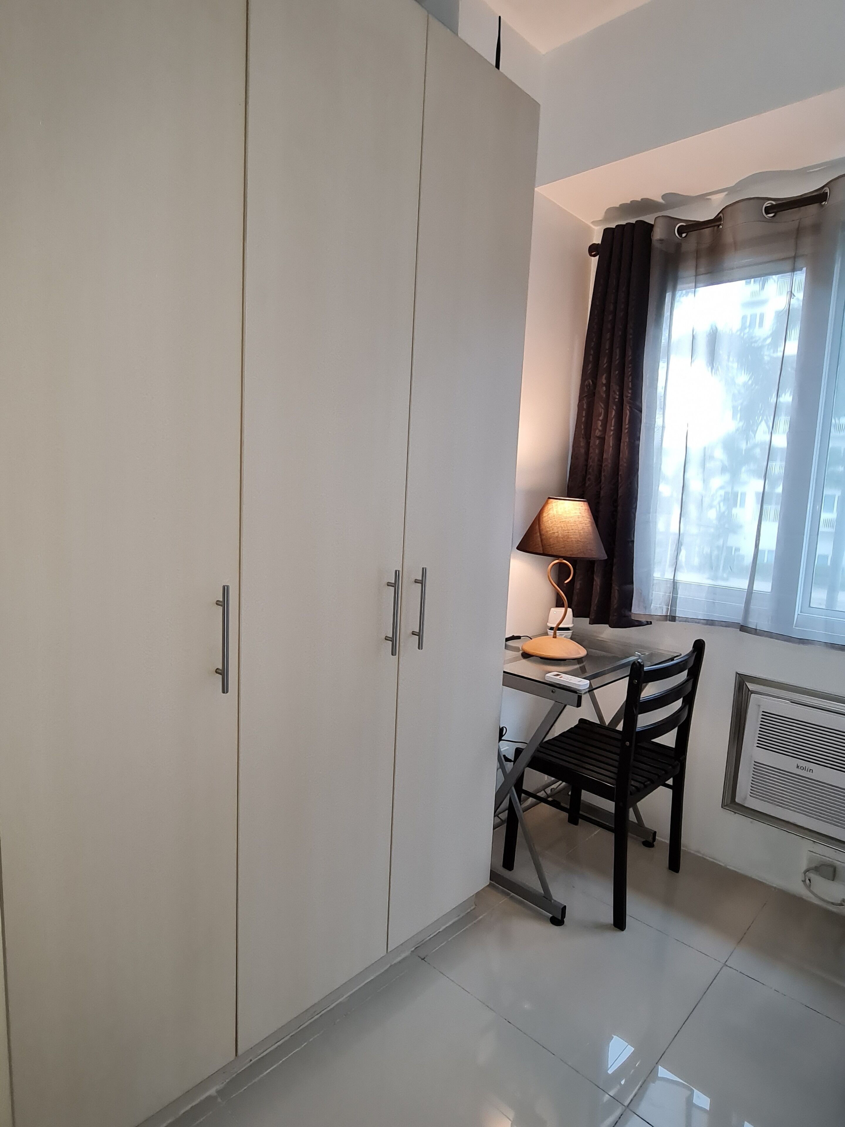 Sea Residences - Condo R Us 3*