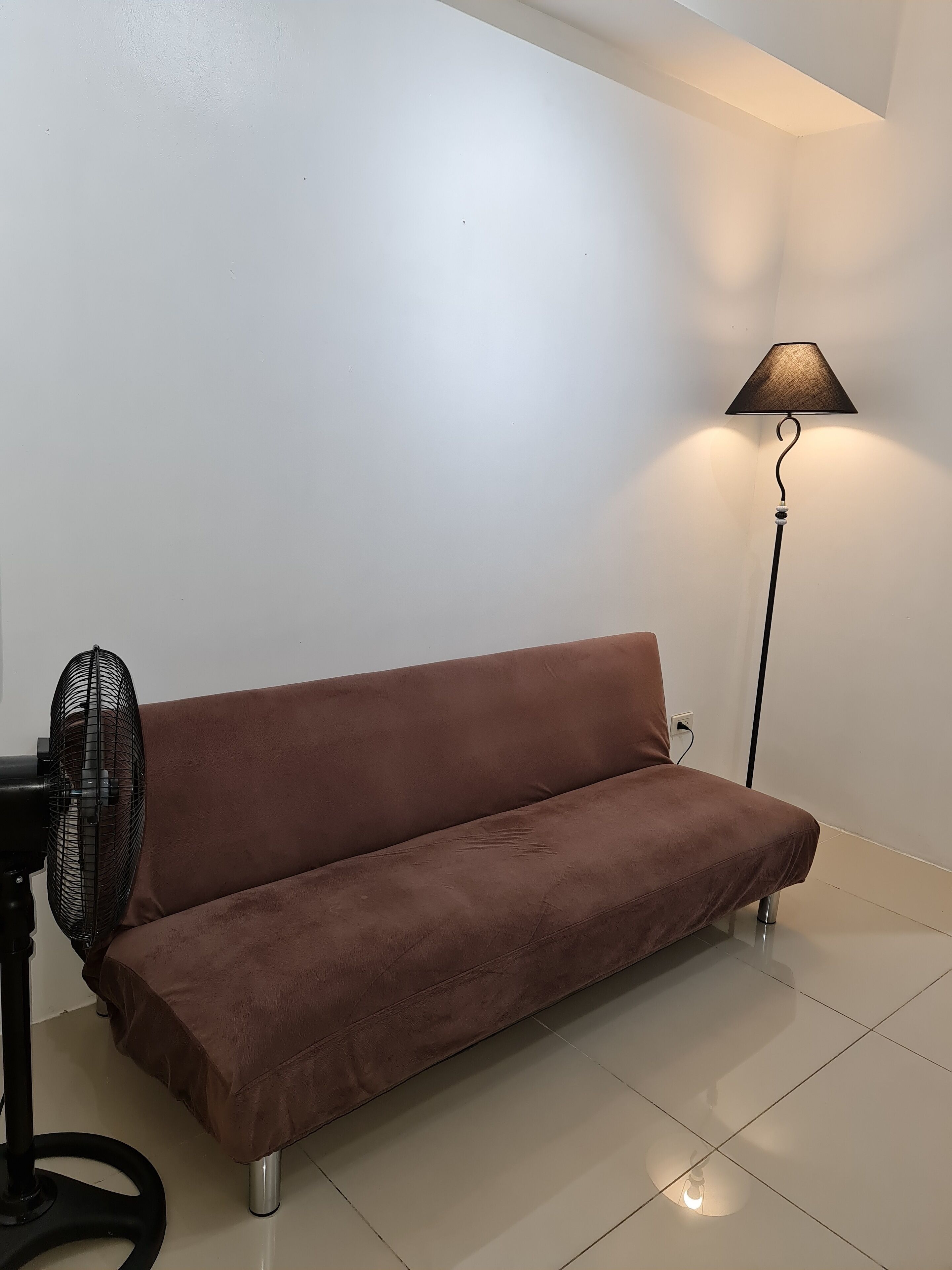 Sea Residences - Condo R Us 3*