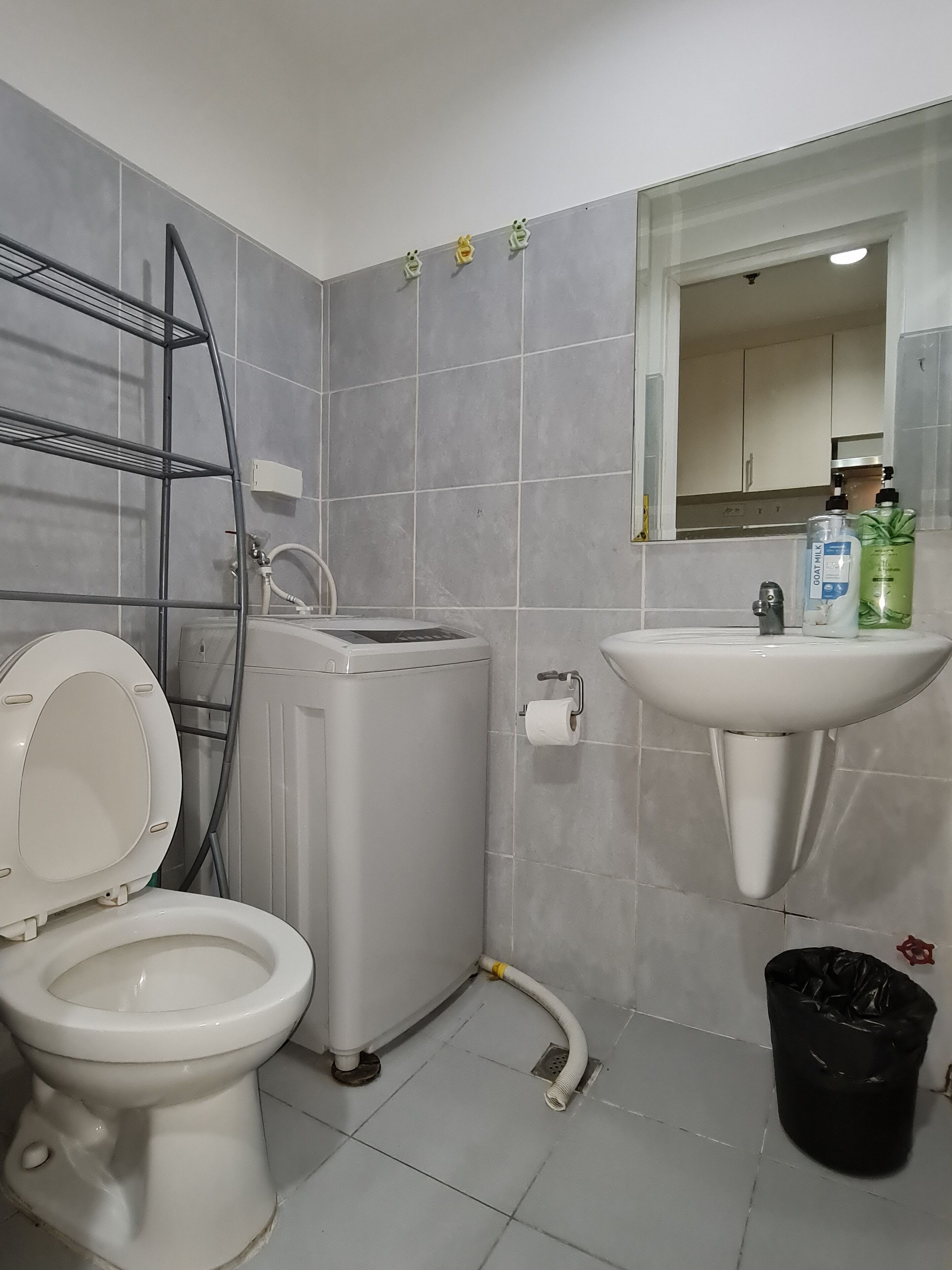 Sea Residences - Condo R Us 3*
