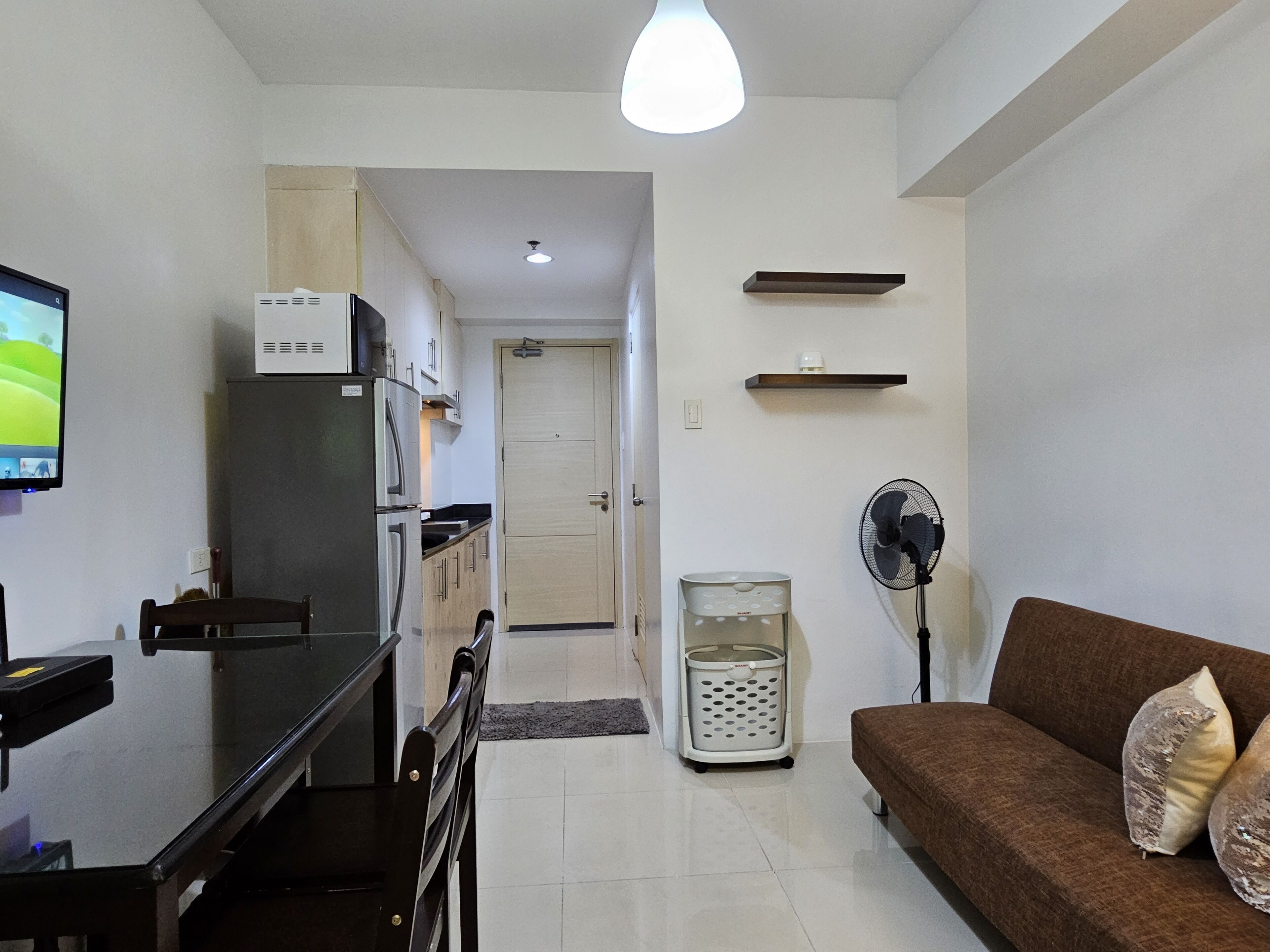 Sea Residences - Condo R Us 3*