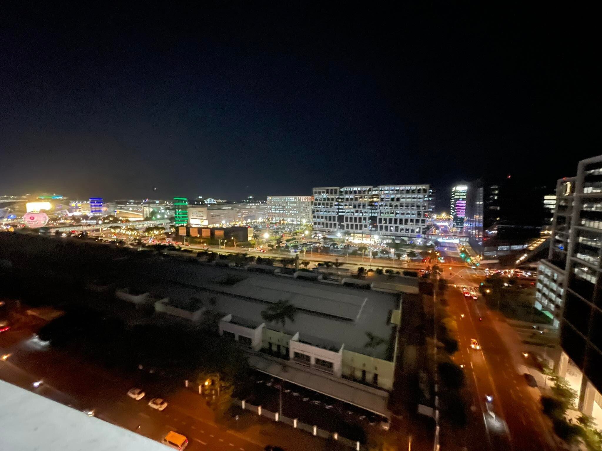 Shore Residences Stays by PBYY 3*