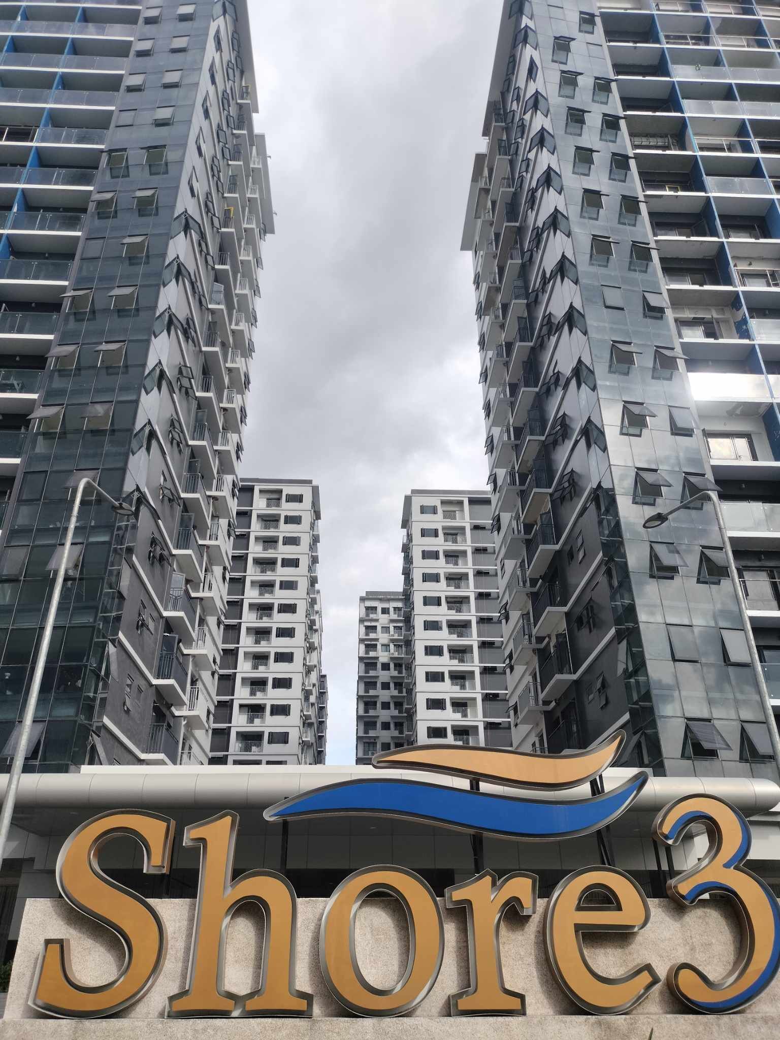 Shore Residences Stays by PBYY 3*