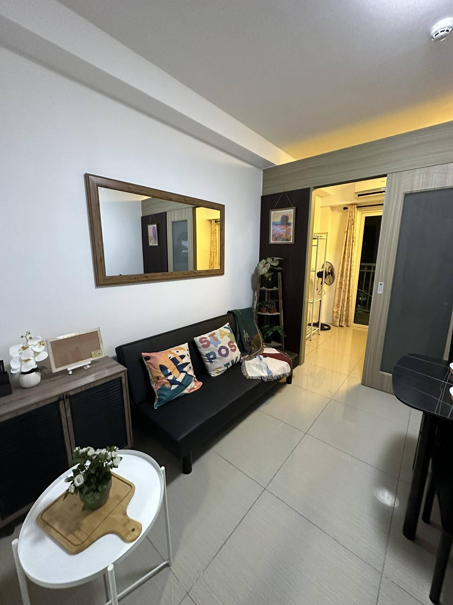 Shore Residences Stays by PBYY 3*