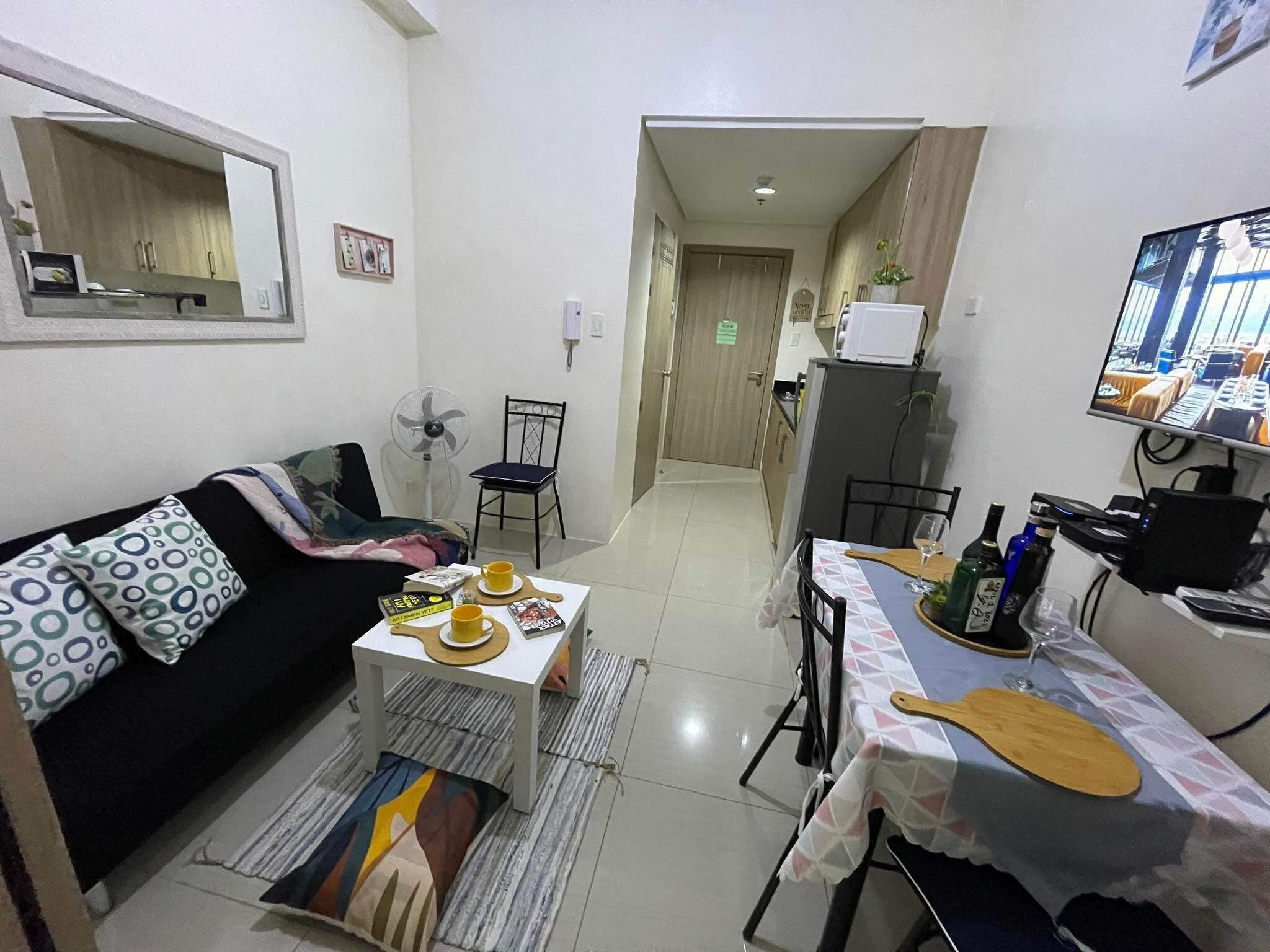 Shore Residences Stays by PBYY 3*