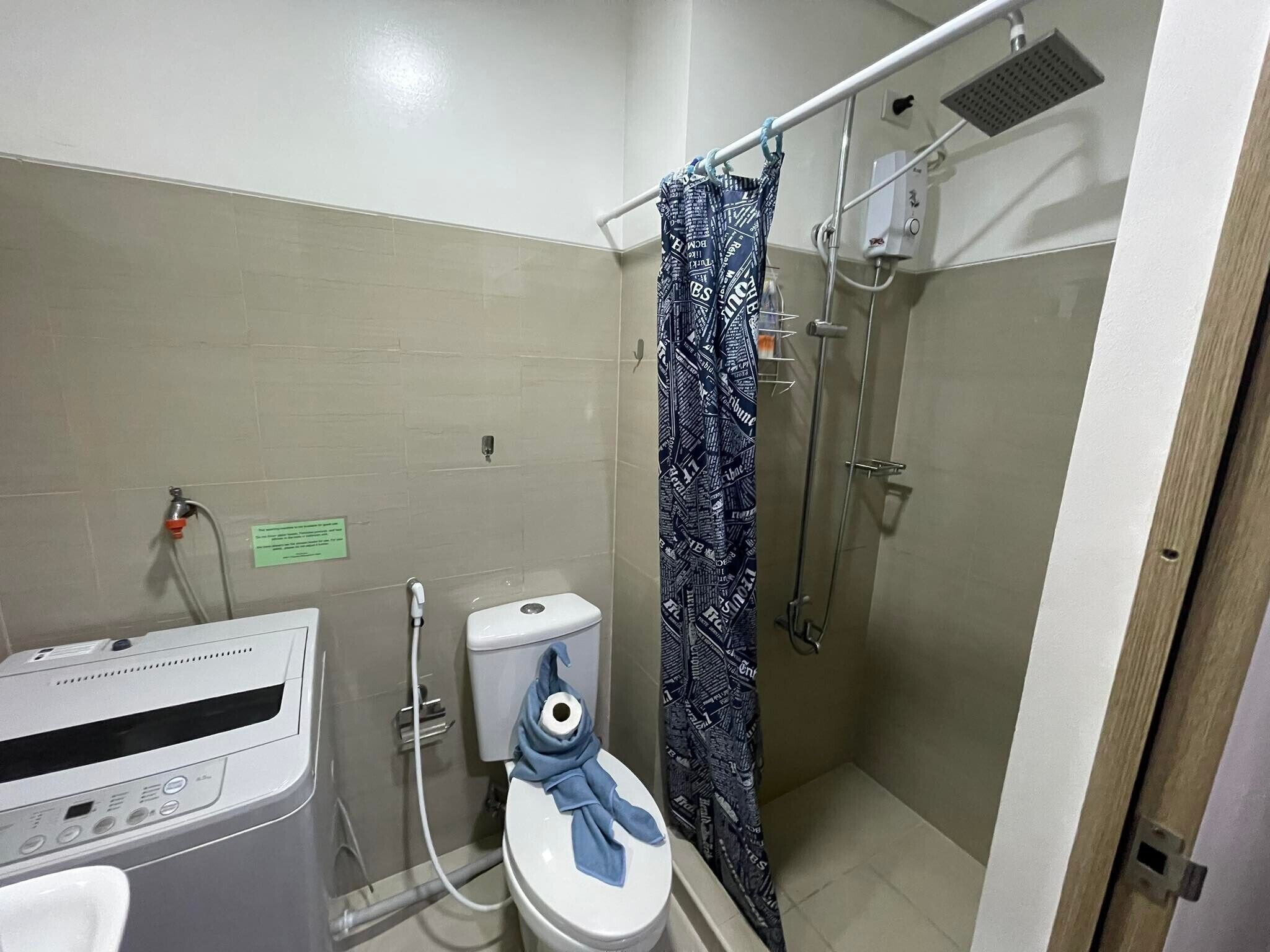 Shore Residences Stays by PBYY 3*