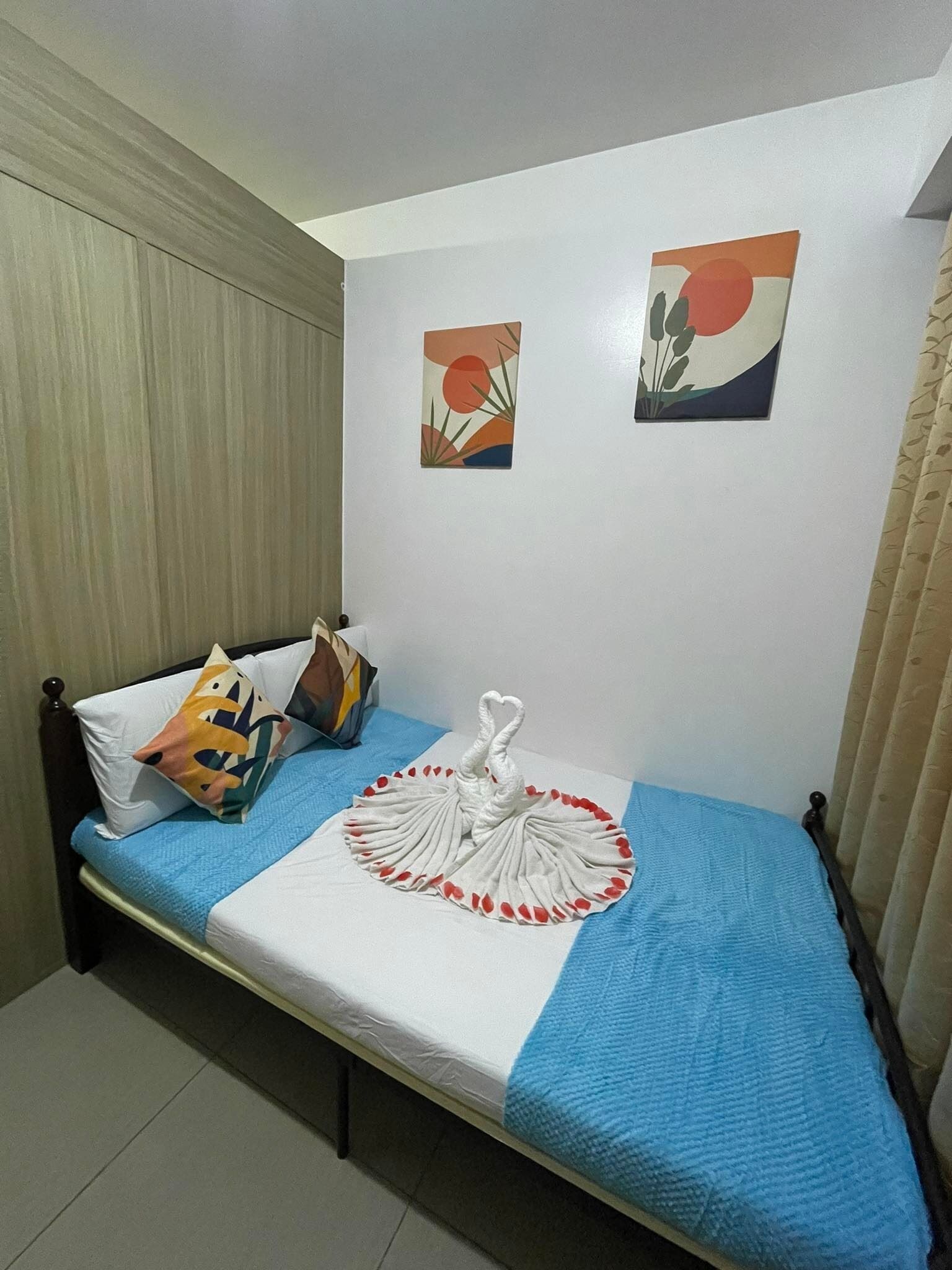 Shore Residences Stays by PBYY 3*