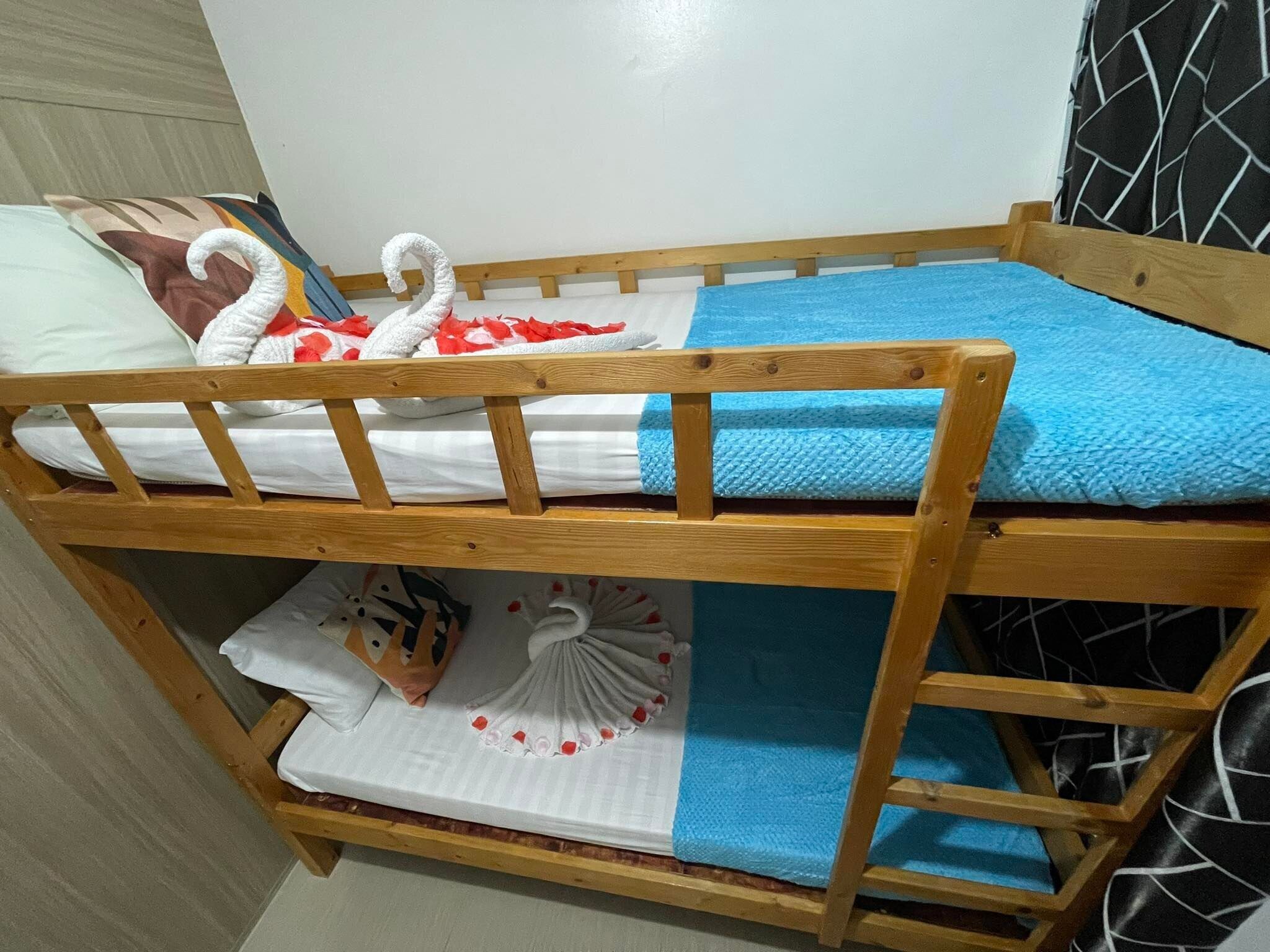 Shore Residences Stays by PBYY 3*
