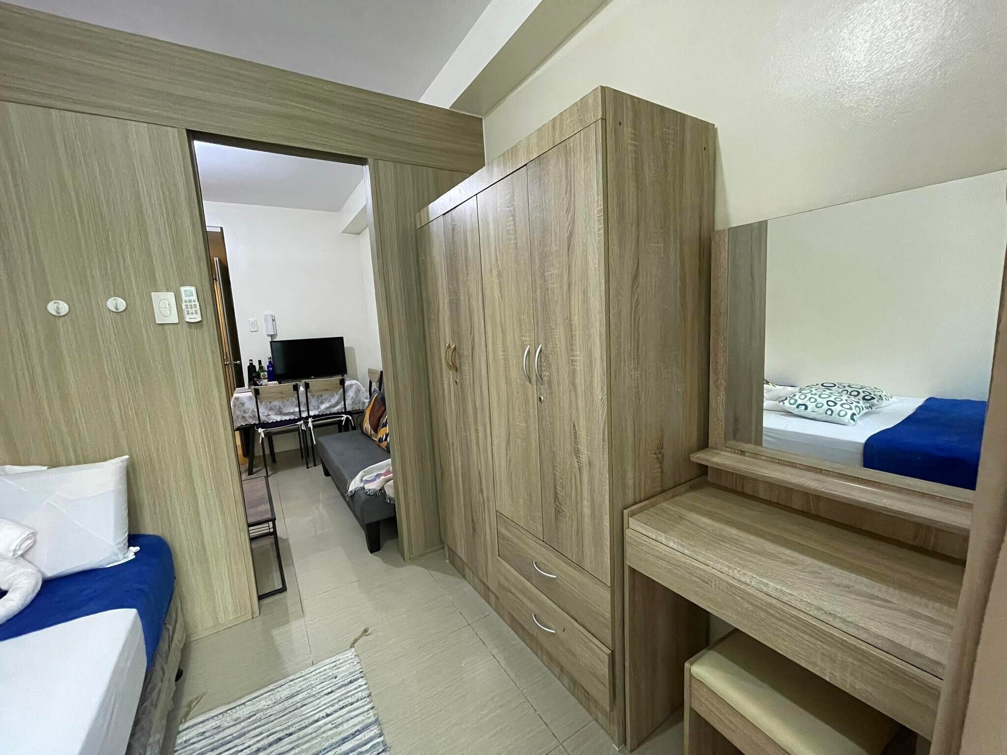 Shore Residences Stays by PBYY 3*