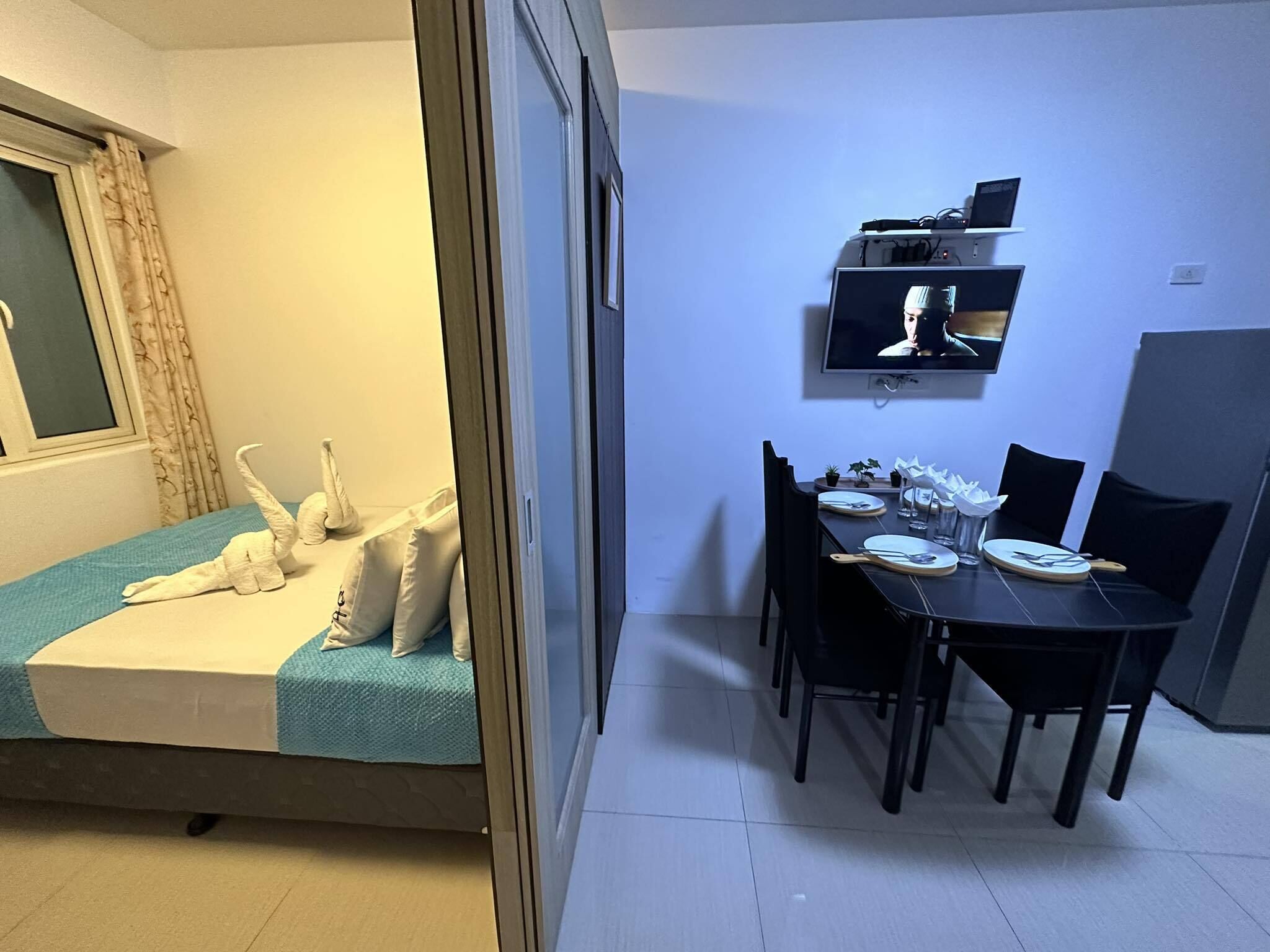 Shore Residences Stays by PBYY 3*