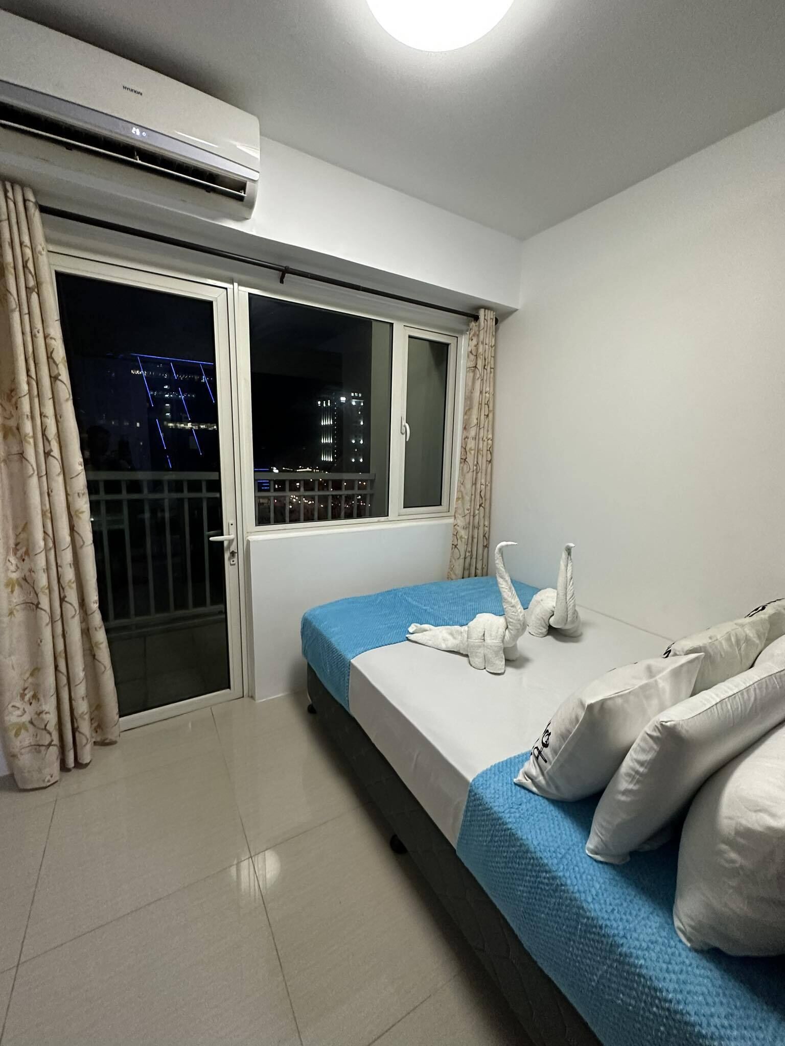 Shore Residences Stays by PBYY 3*