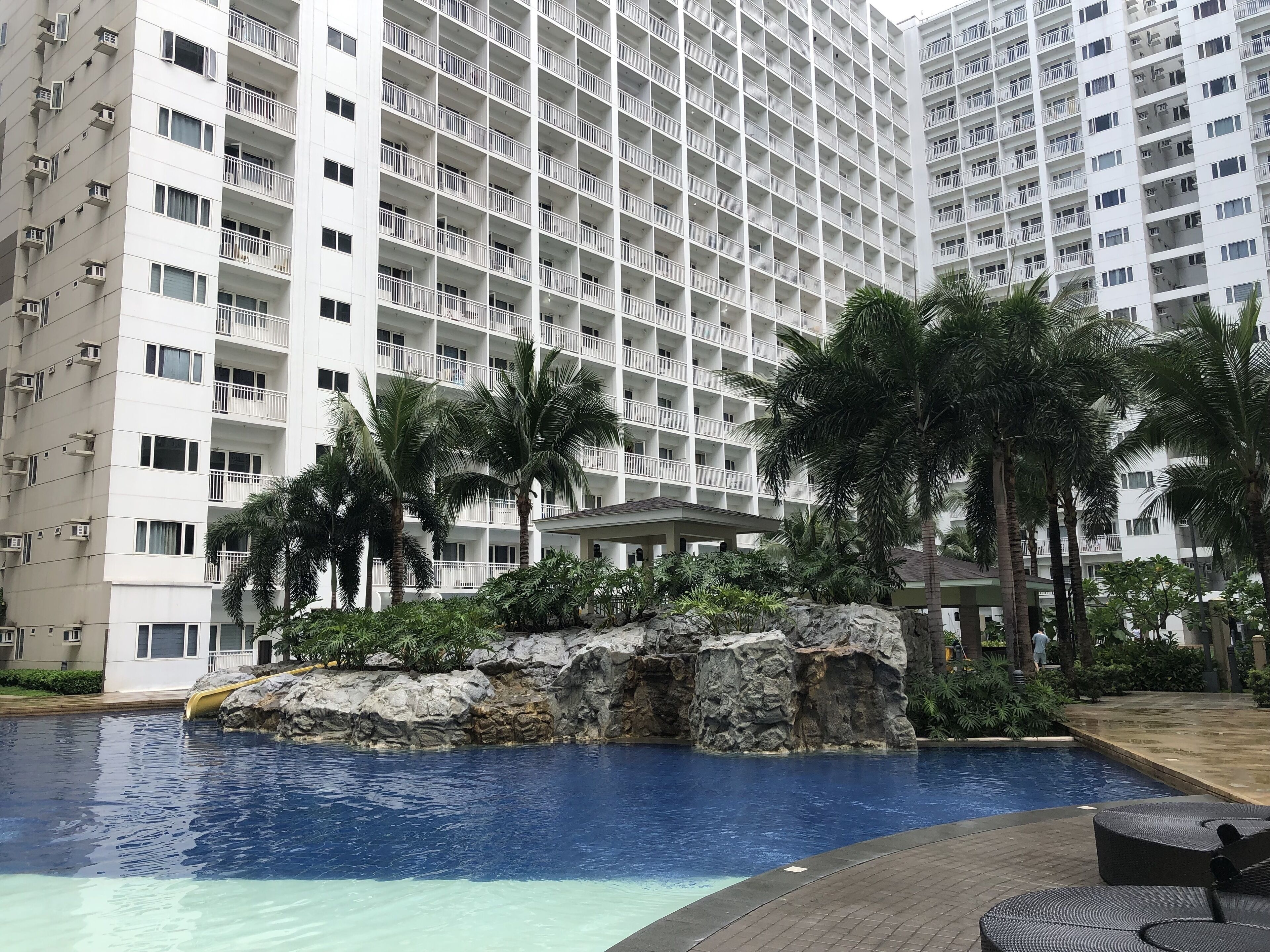 Shore Residences Stays by PBYY 3*