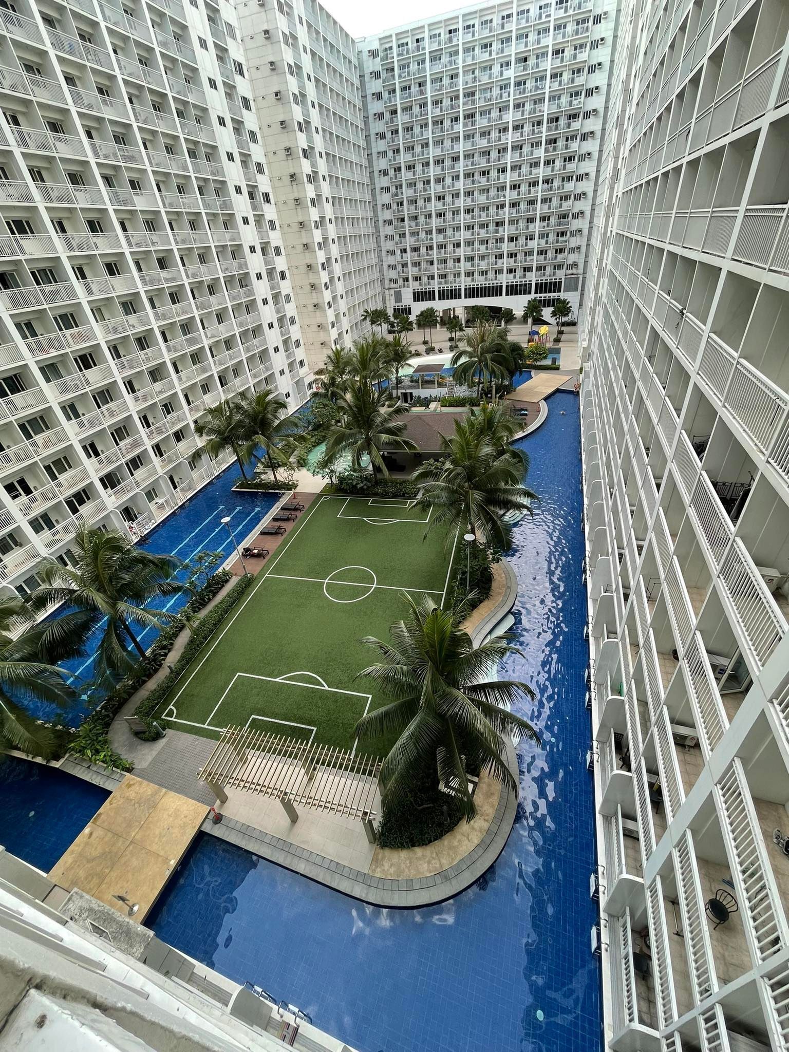 Shore Residences Stays by PBYY 3*