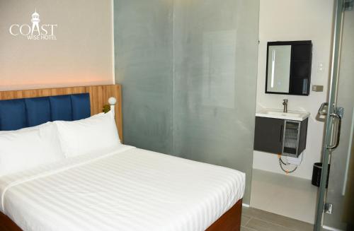 Coast Wise Hotel Dumaguete 3*