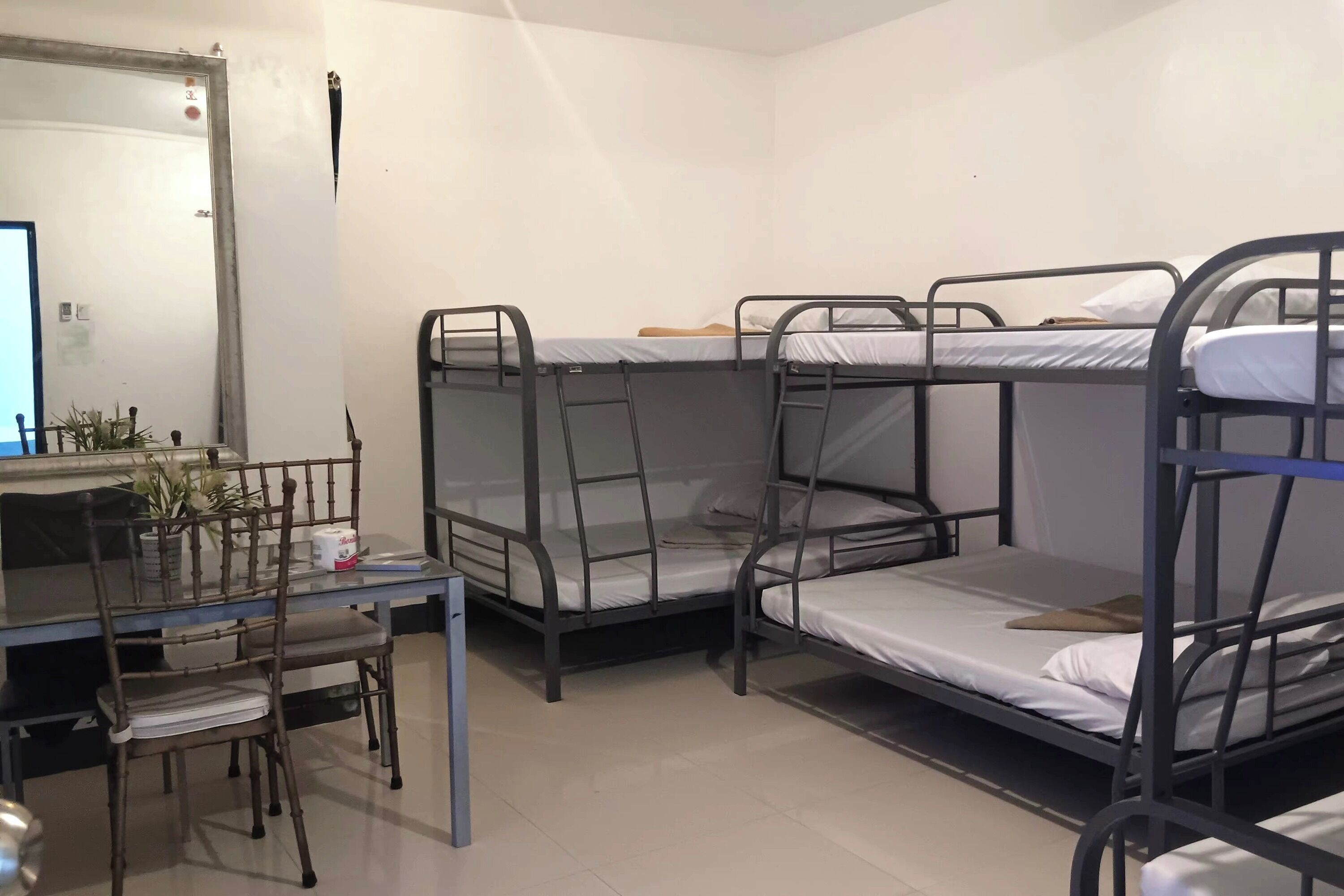Hotel Villarte Fort Pampanga 2*