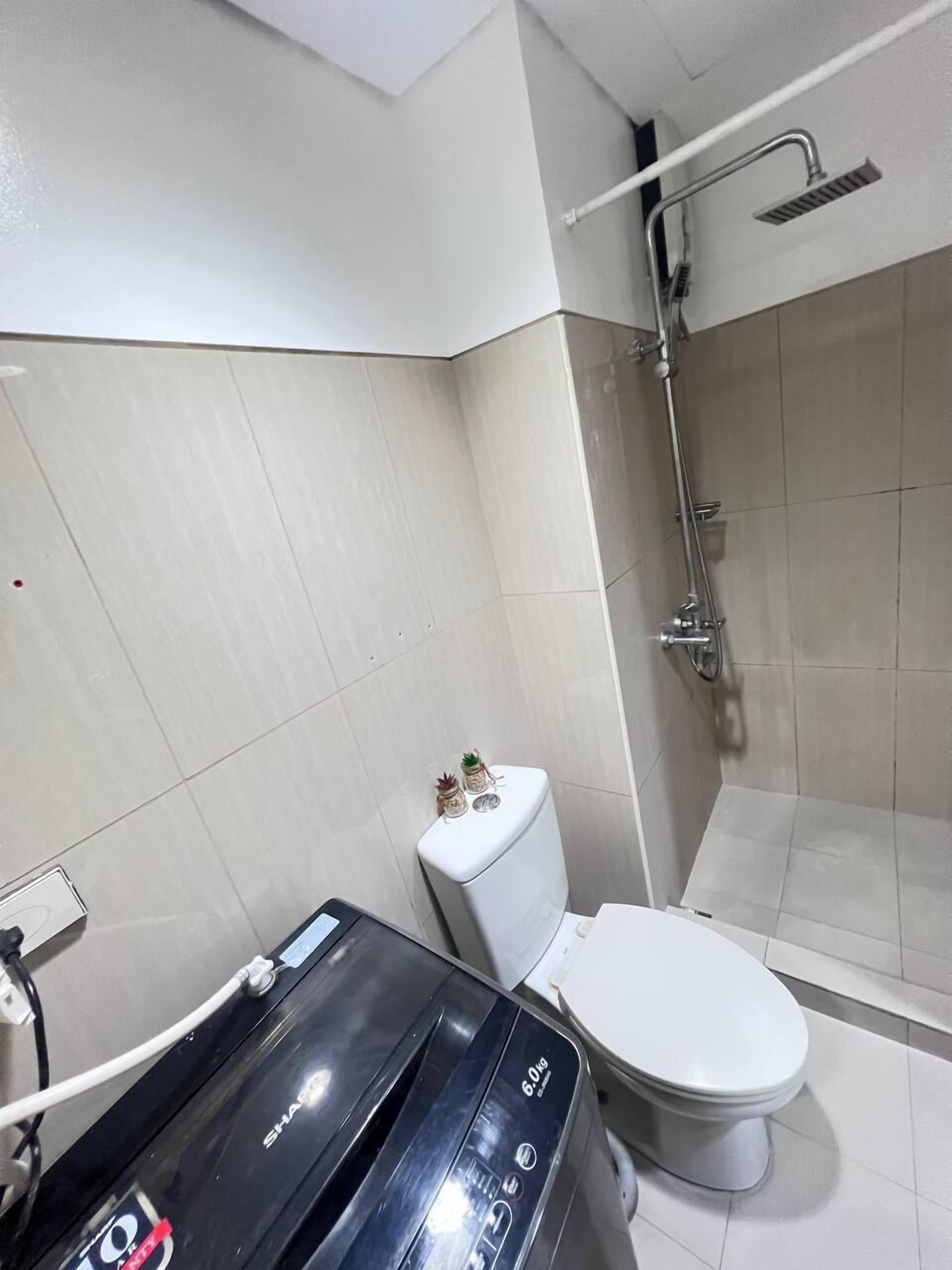 1 BR Shell Residences Facing amenities 2*