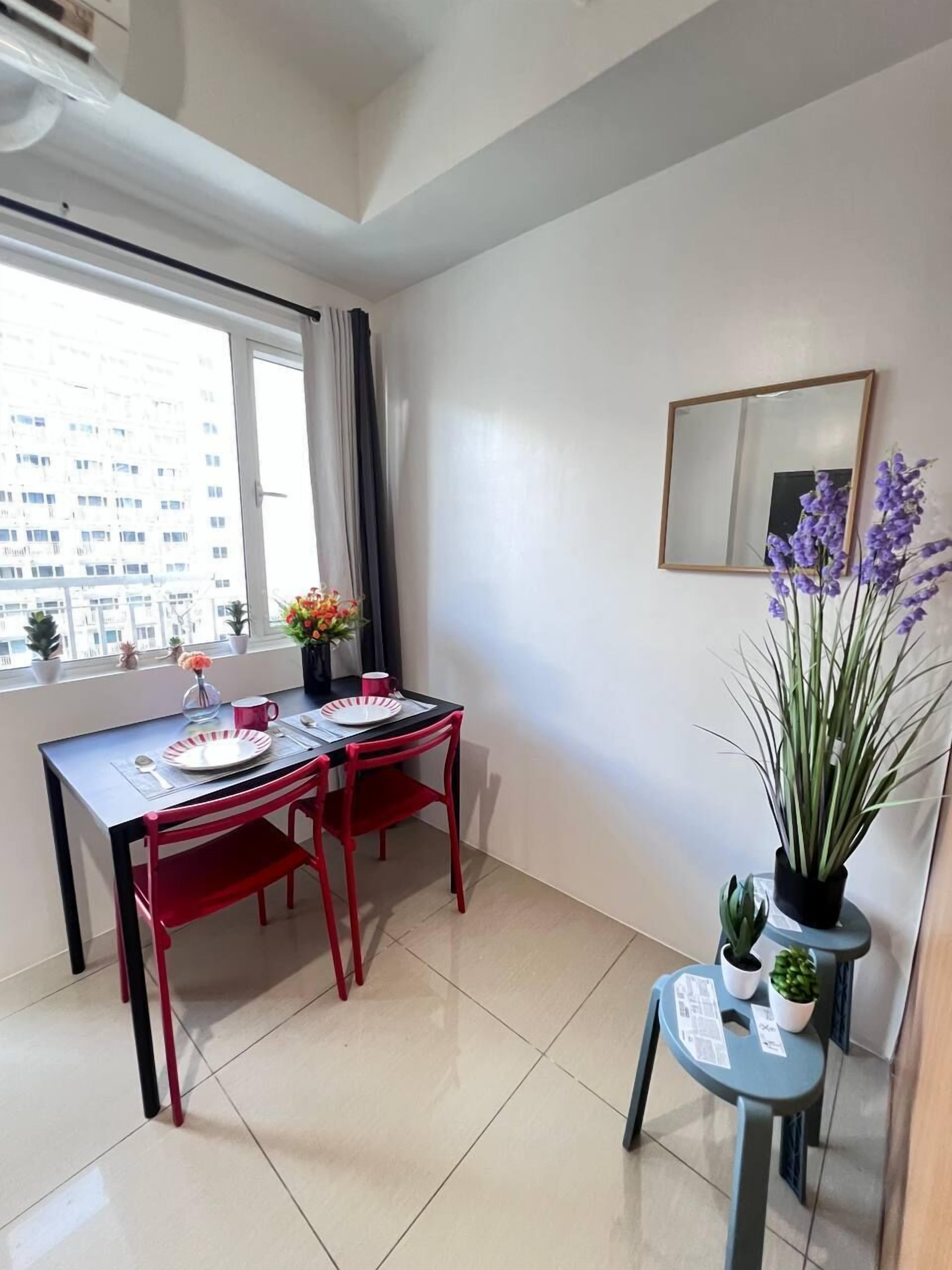 1 BR Shell Residences Facing amenities 2*