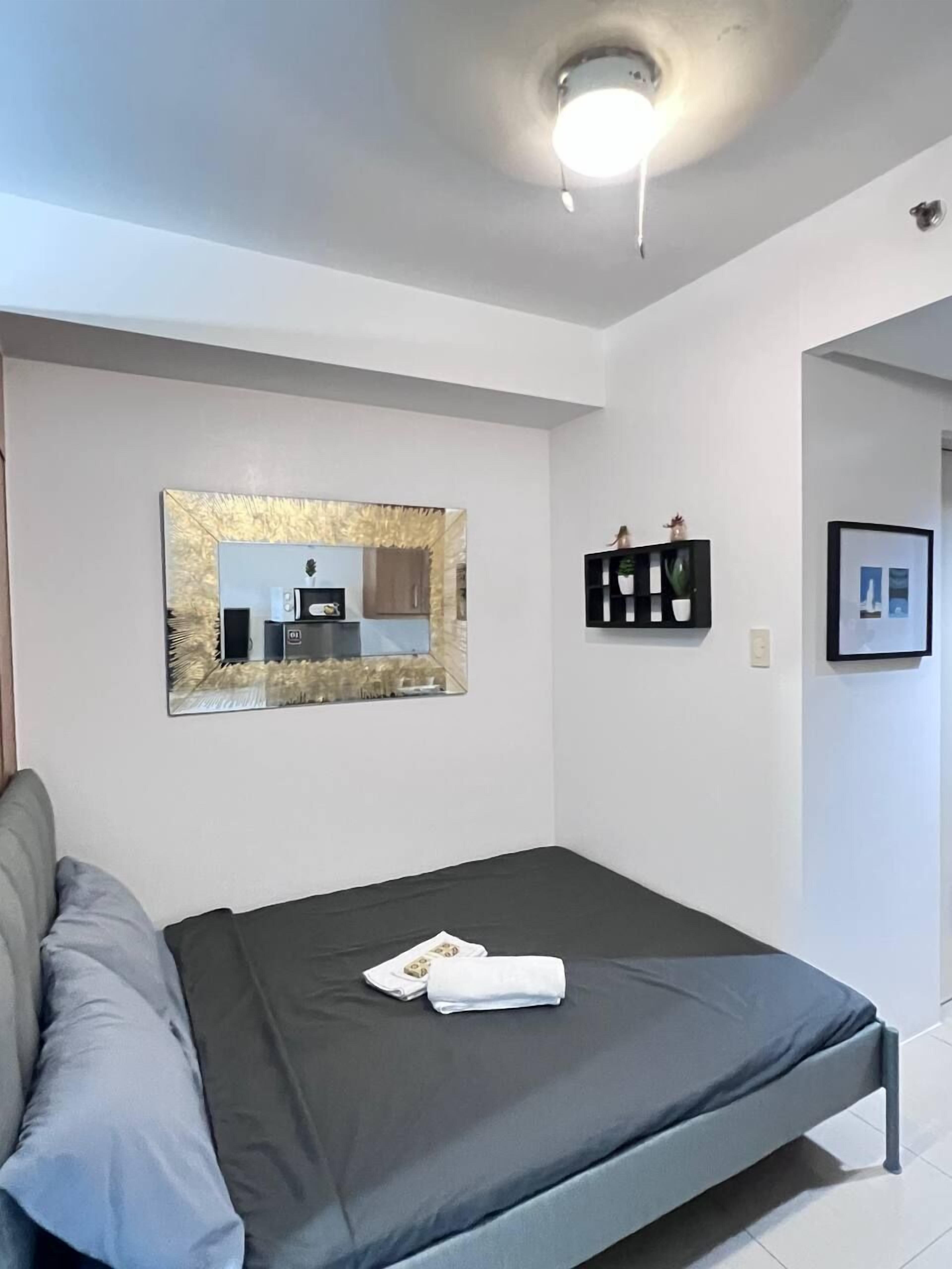 1 BR Shell Residences Facing amenities 2*