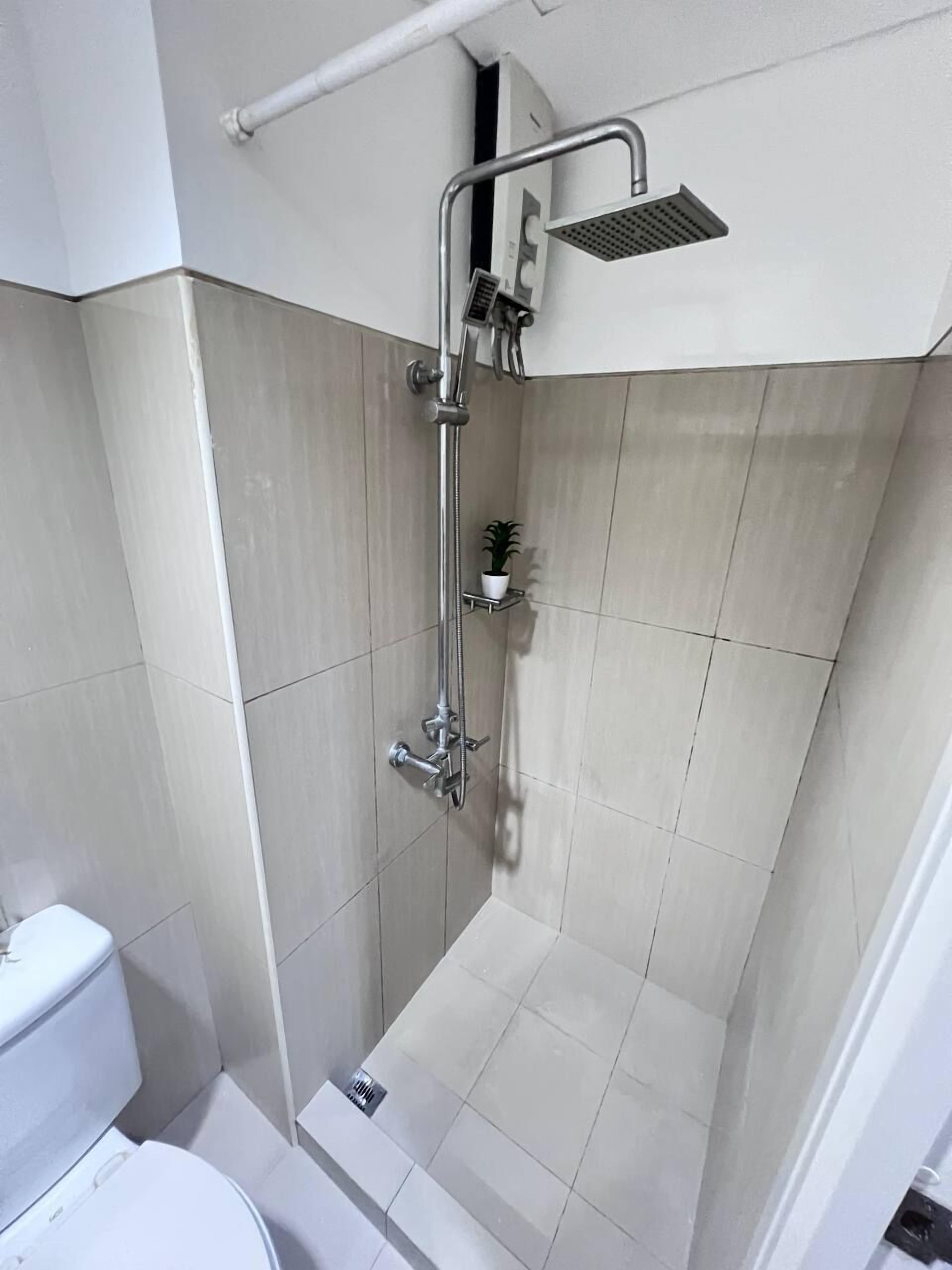 1 BR Shell Residences Facing amenities 2*
