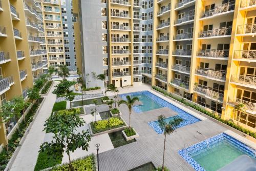 Bayshore Luxe by Prime 2*