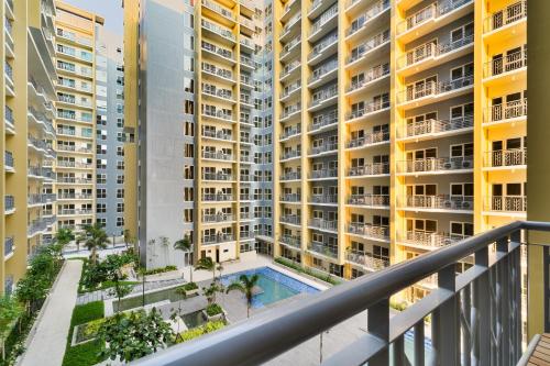 Bayshore Luxe by Prime 2*