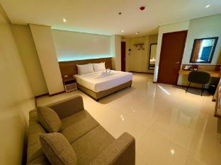 VELA HOTEL 3*