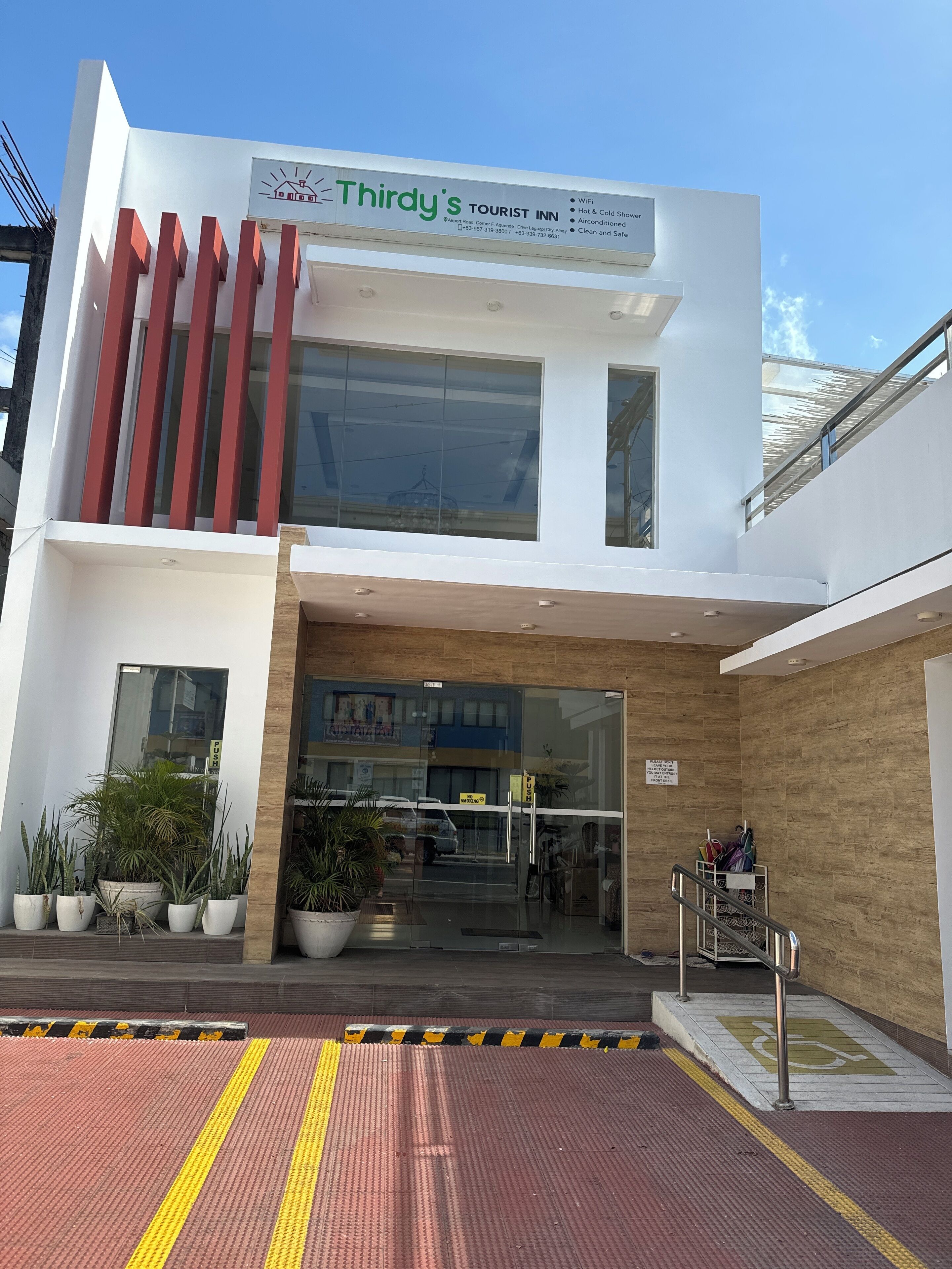 Thirdy's Tourist Inn 3*
