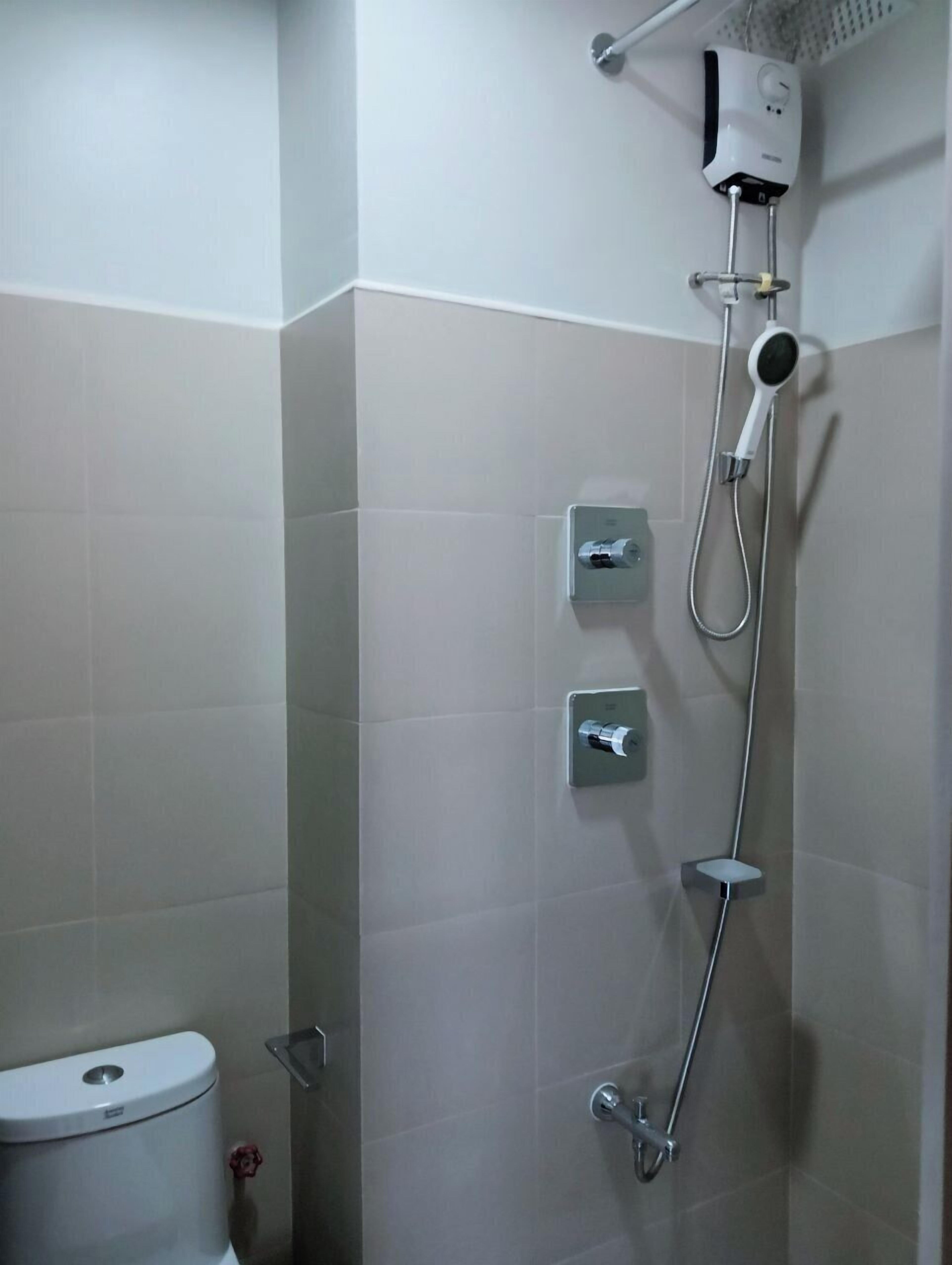 SHORE 3 RESIDENCES 4*
