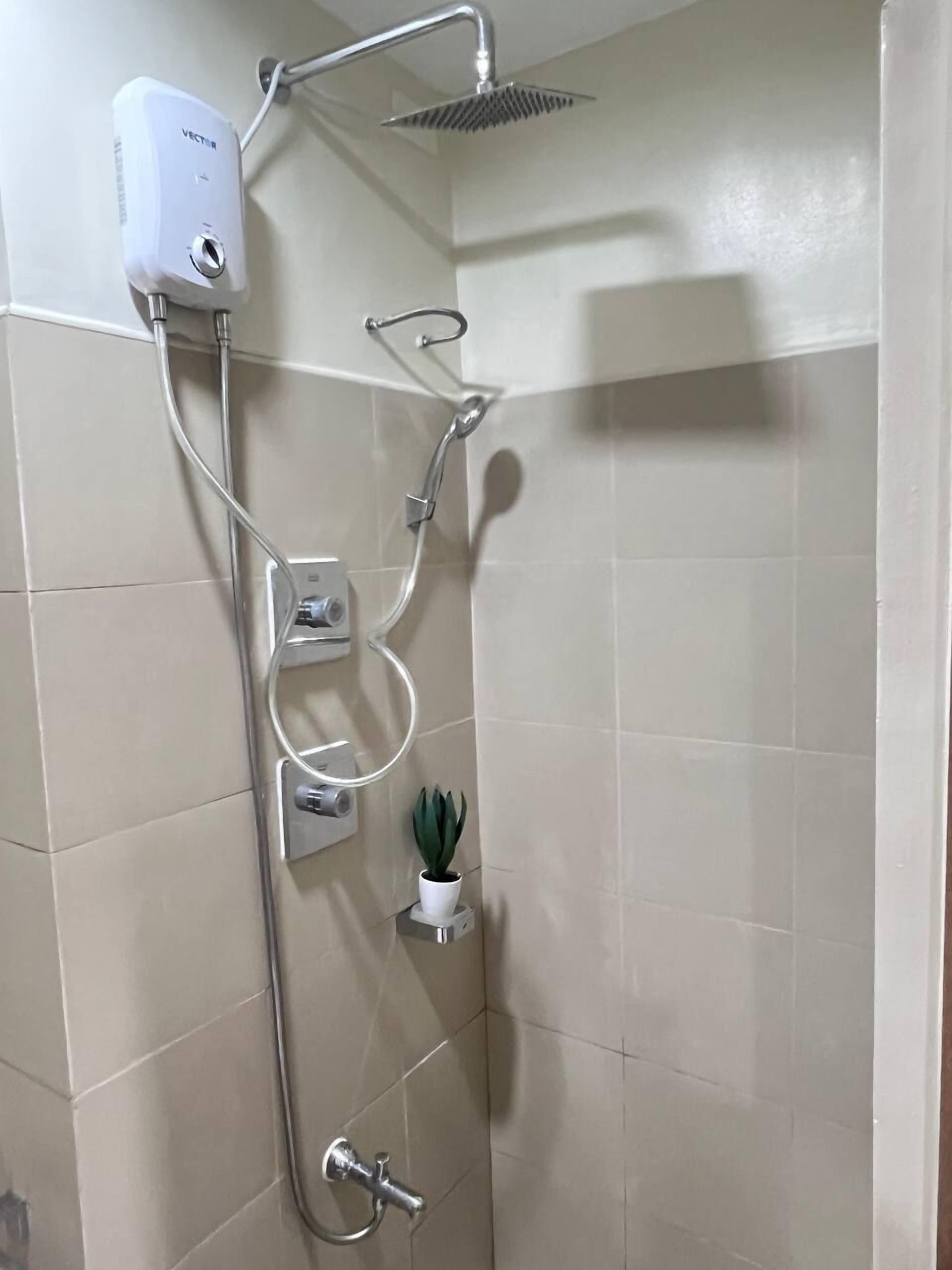 SHORE 3 RESIDENCES 4*
