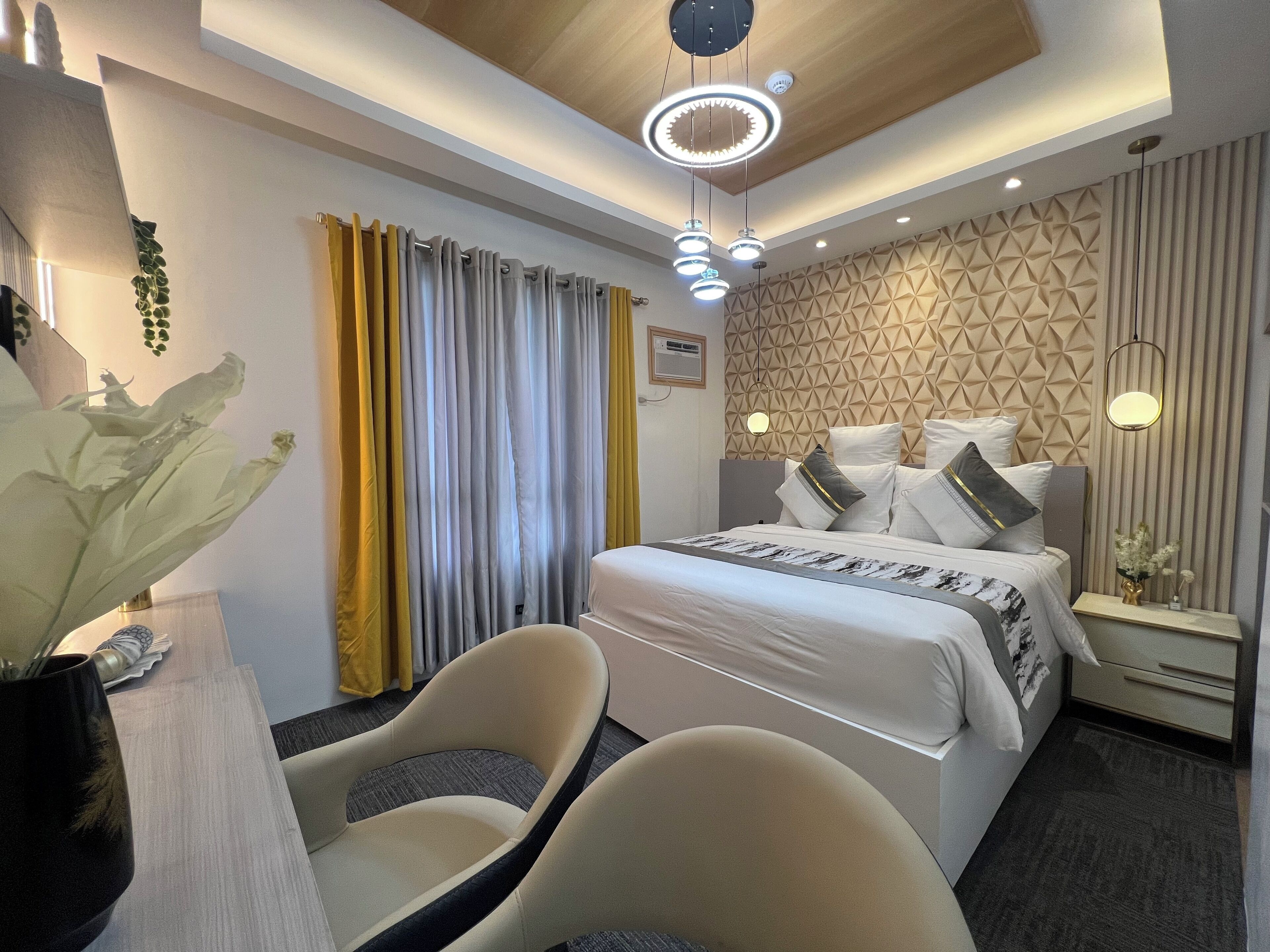 Rinann's Condotel Davao 3*