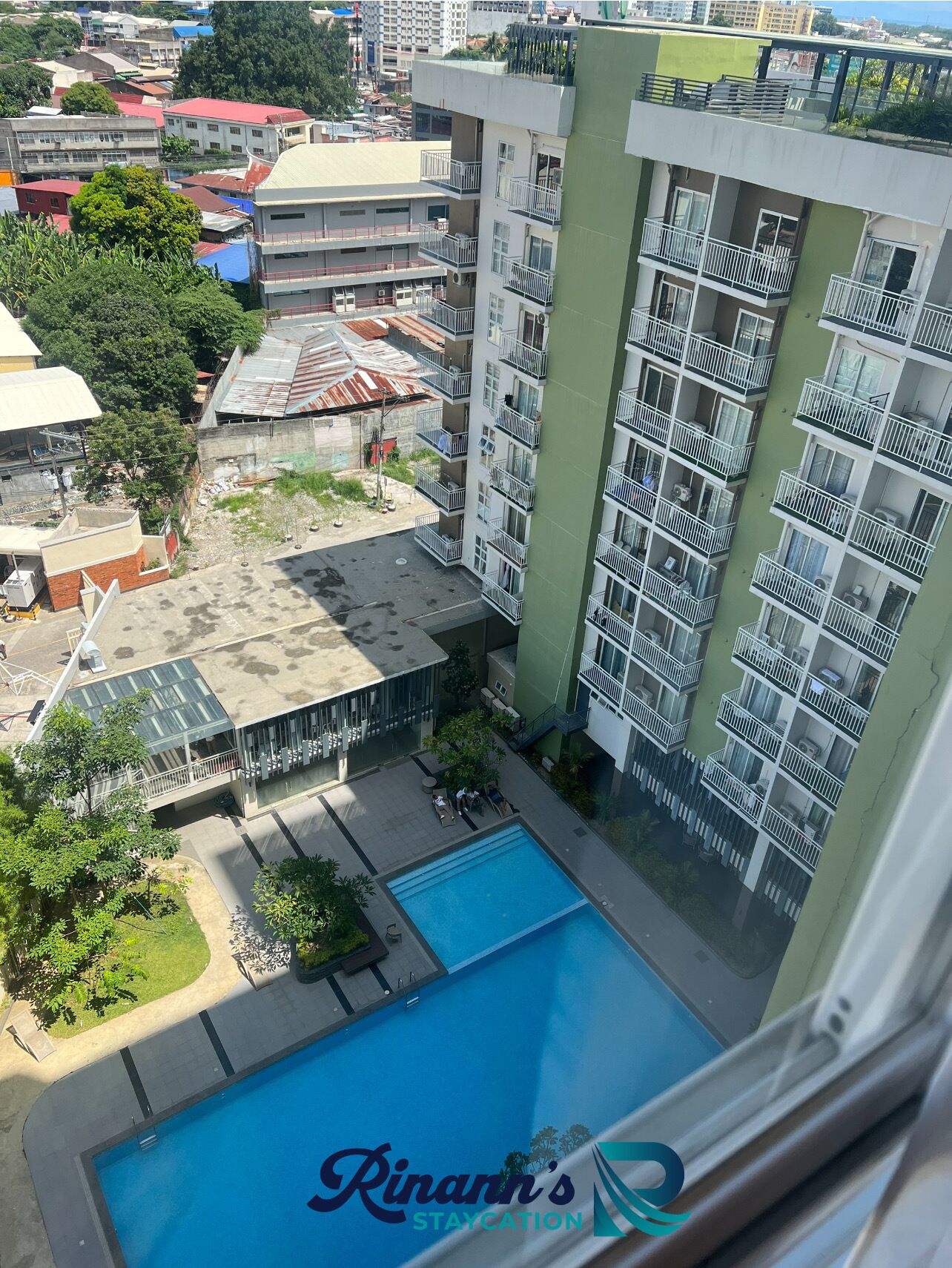Rinann's Condotel Davao 3*